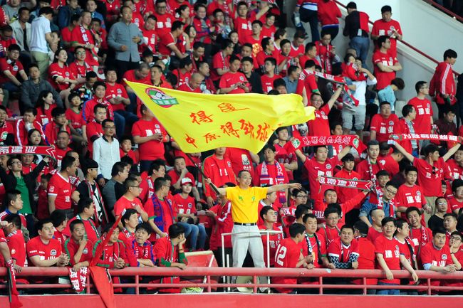 包含河南建业俱乐部在关键一战中希望能够逆转局势的词条