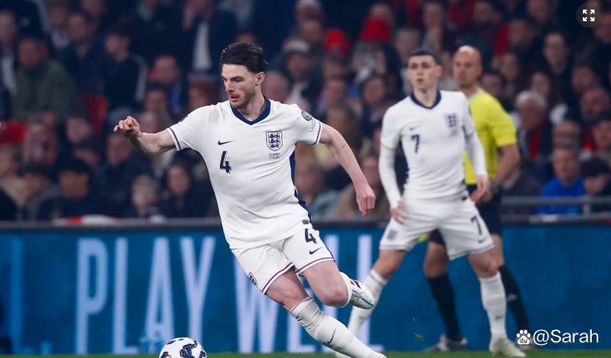 英格兰球队在重要比赛中获得胜利