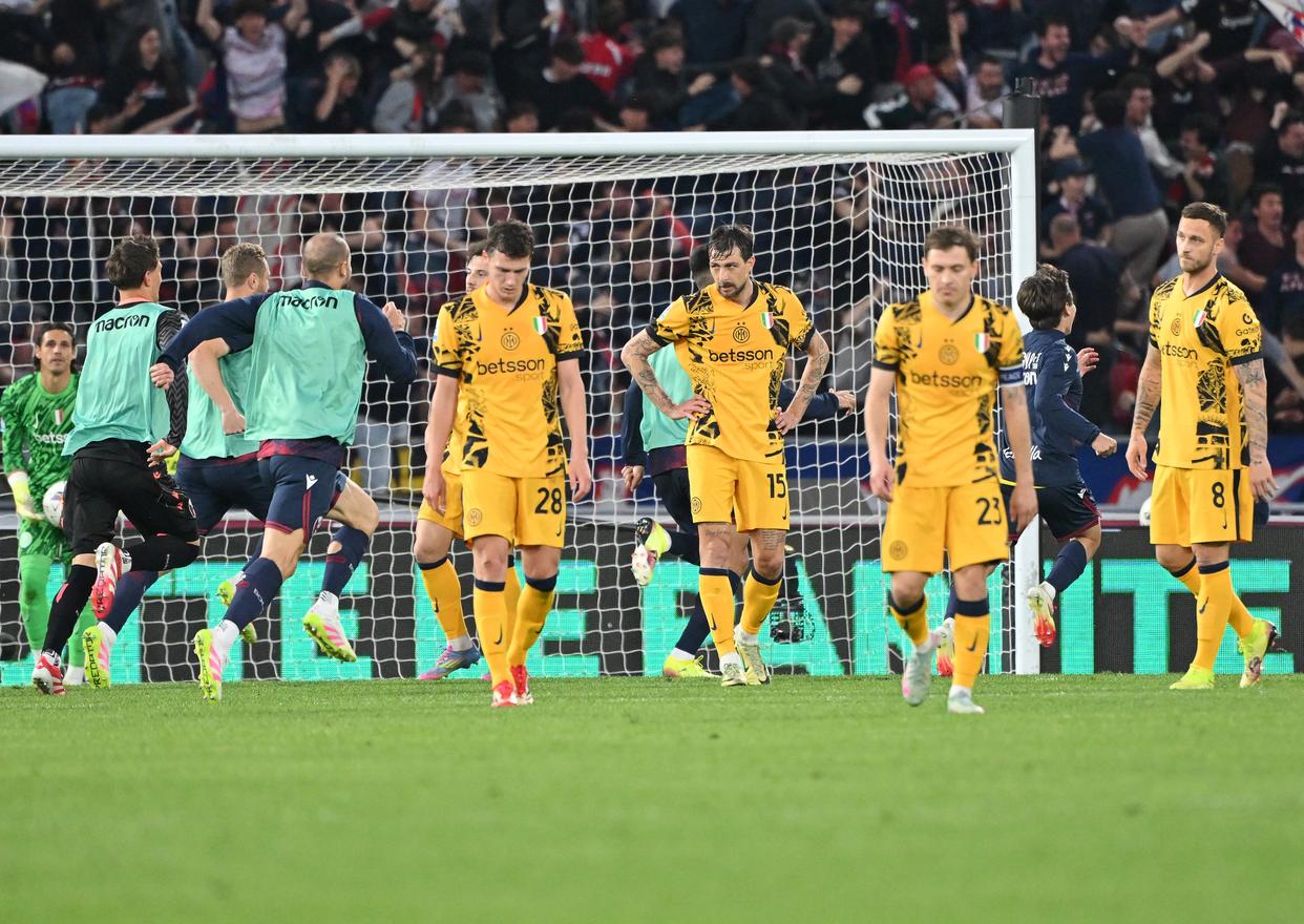 博洛尼亚球队进行了严格的训练备战下一场比赛的简单介绍 博洛尼亚球队进行了严格的训练备战下一场比赛的简单介绍